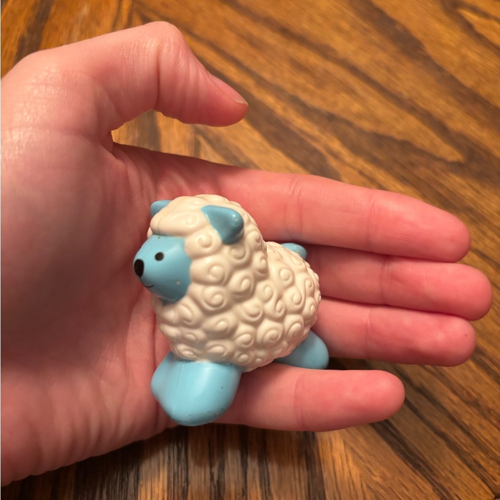 90s Shelcore sheep from farm set